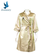 ÁO CHOÀNG VẢI LỤA, THÊU LOGO DÀNH CHO SPA, TIỆM NAIL, SALON